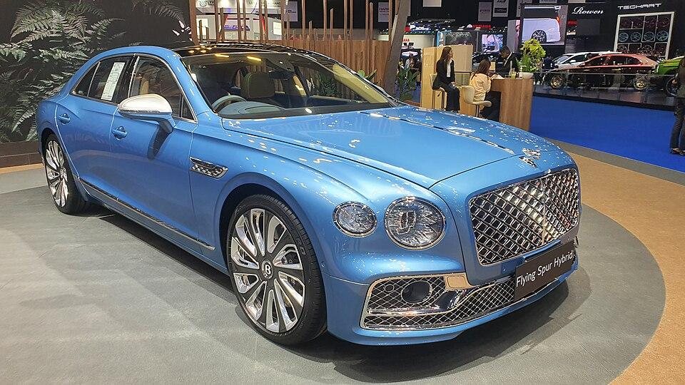 Top Luxury Hybrid Cars - The Best Luxury Hybrid Vehicles