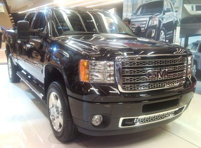 The Longest Vehicles on the Road Today - Trucks, SUVs & Sedans Compared