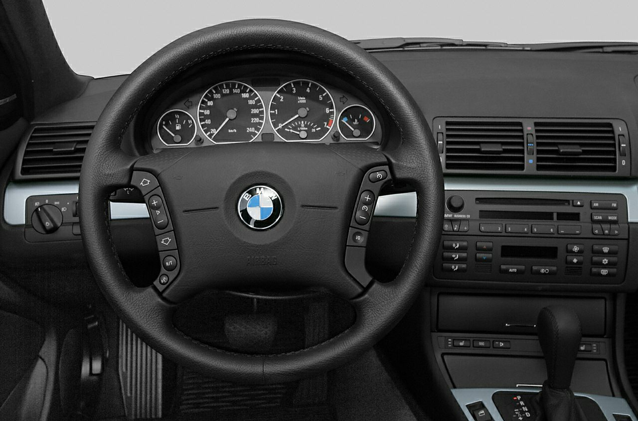 Interior dashboard with multifunction steering wheel and automatic gearshift