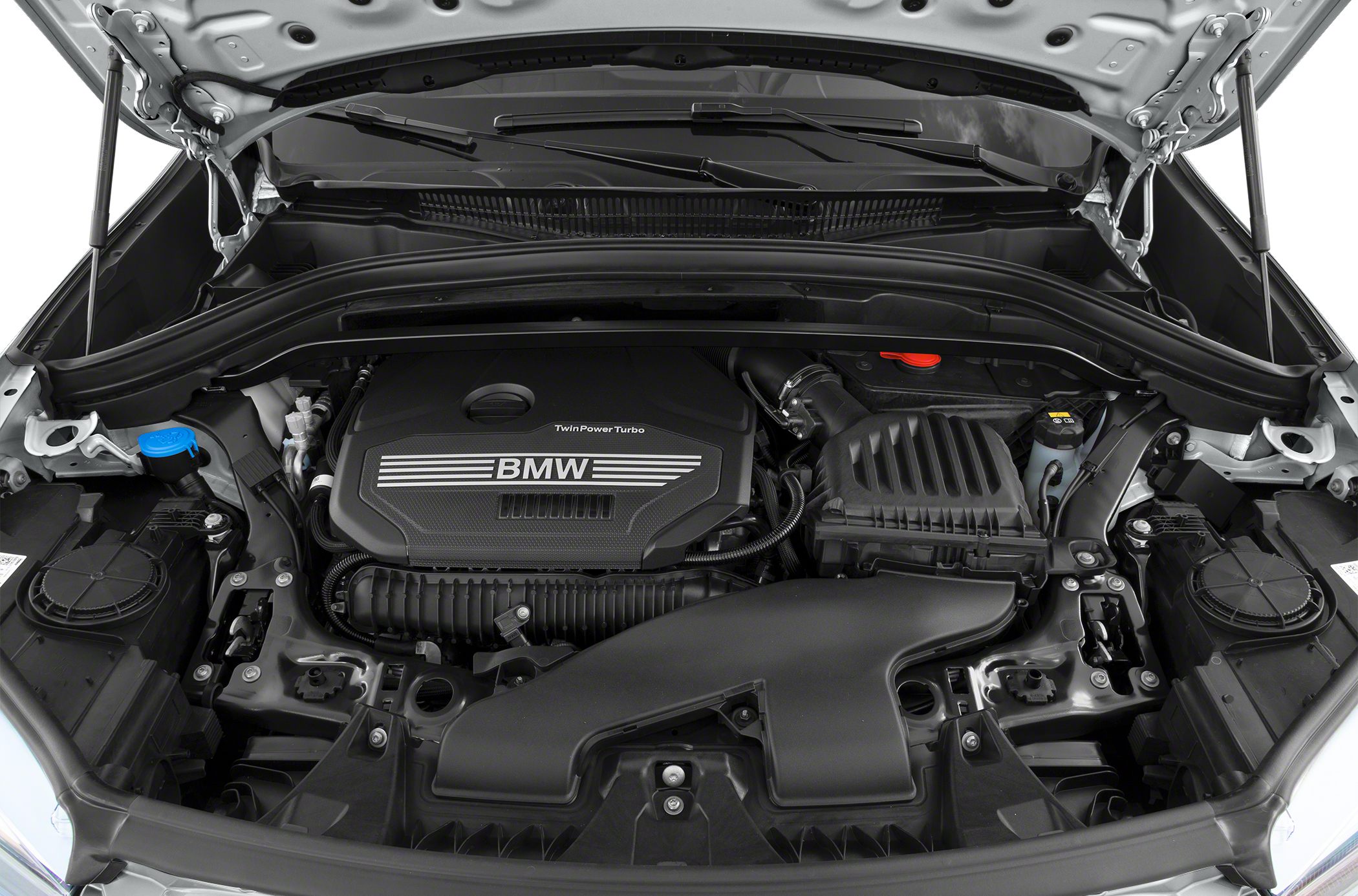 Engine bay with TwinPower Turbo technology and BMW branding