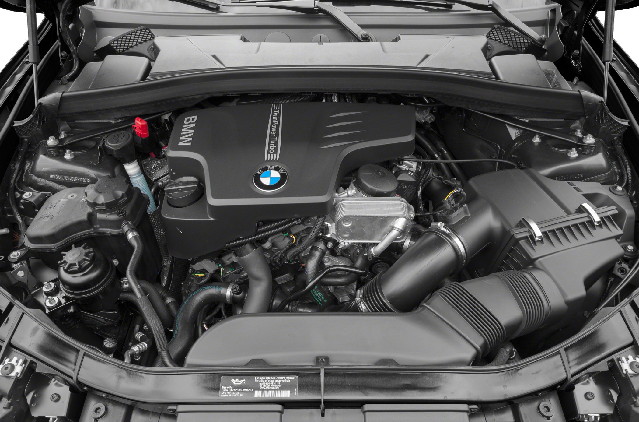 Engine bay with TwinPower Turbo and BMW engine cover
