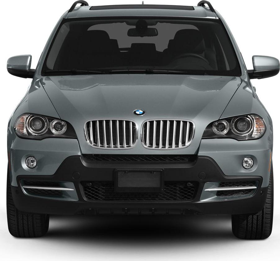 Front view of BMW X5 E70 with kidney grille and dual round headlights