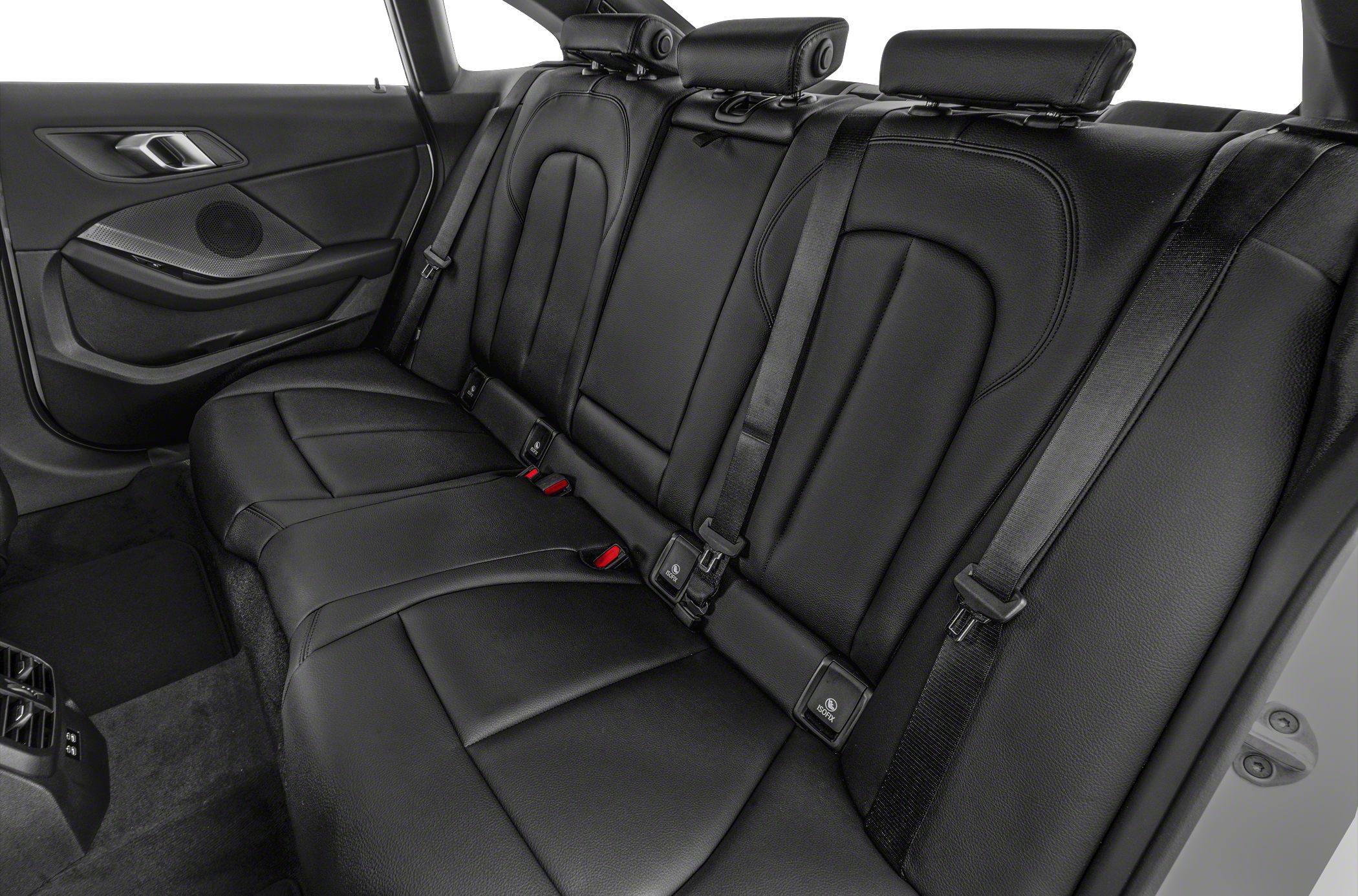 Rear black leather seats with ISOFIX and seatbelts
