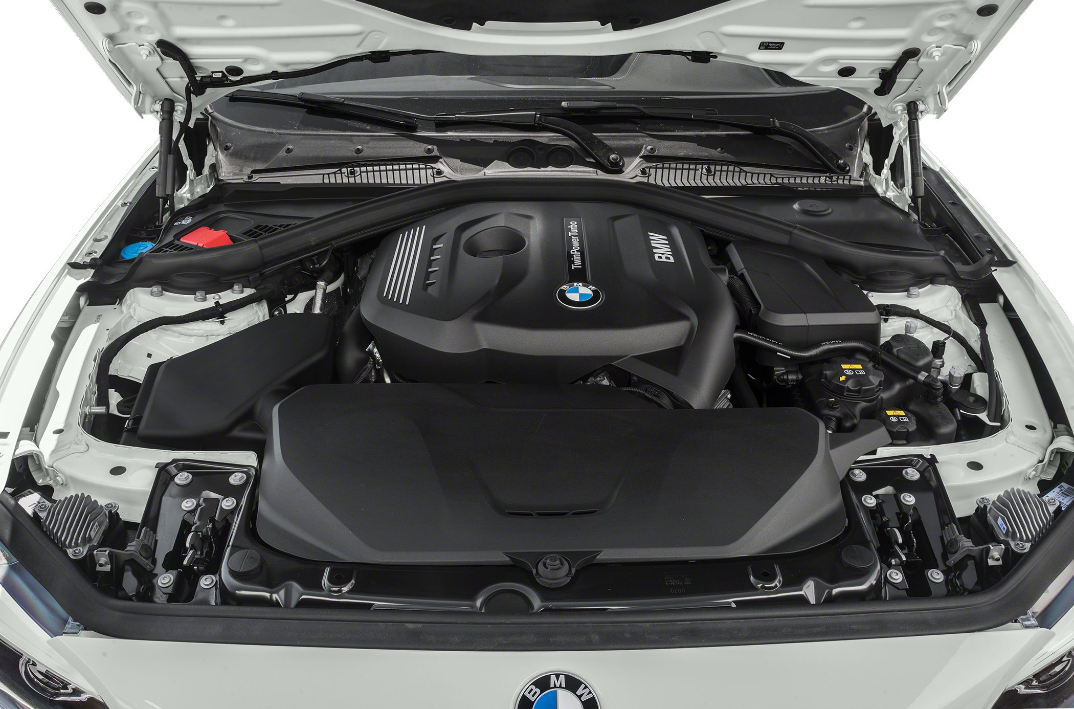 TwinPower Turbo engine with engine cover in engine bay