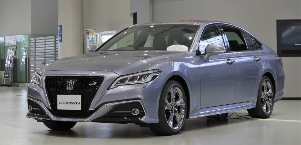Front grille and LED headlights with sporty bumper and alloy wheels.