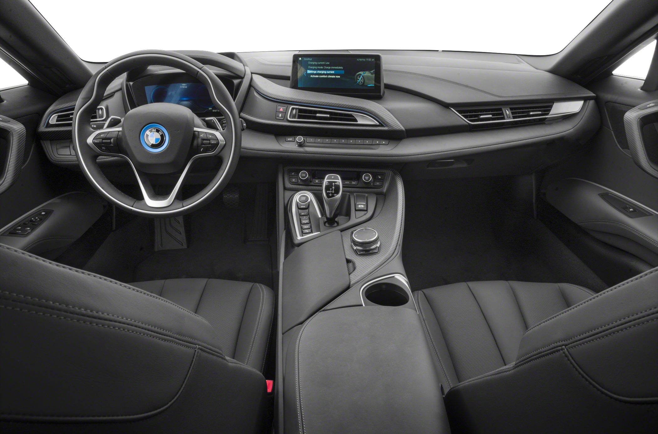 Digital dashboard with multifunction steering wheel and advanced center console
