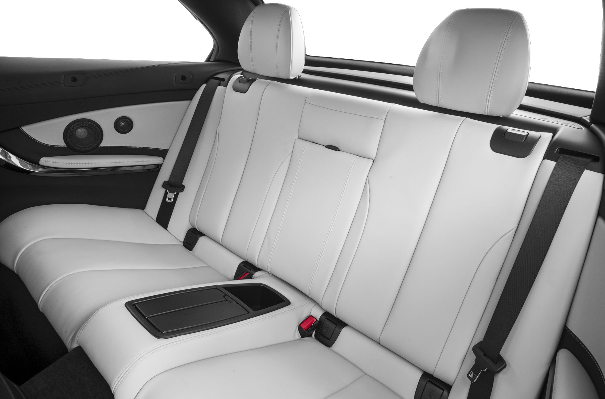 Premium rear seat with leather upholstery and integrated armrest