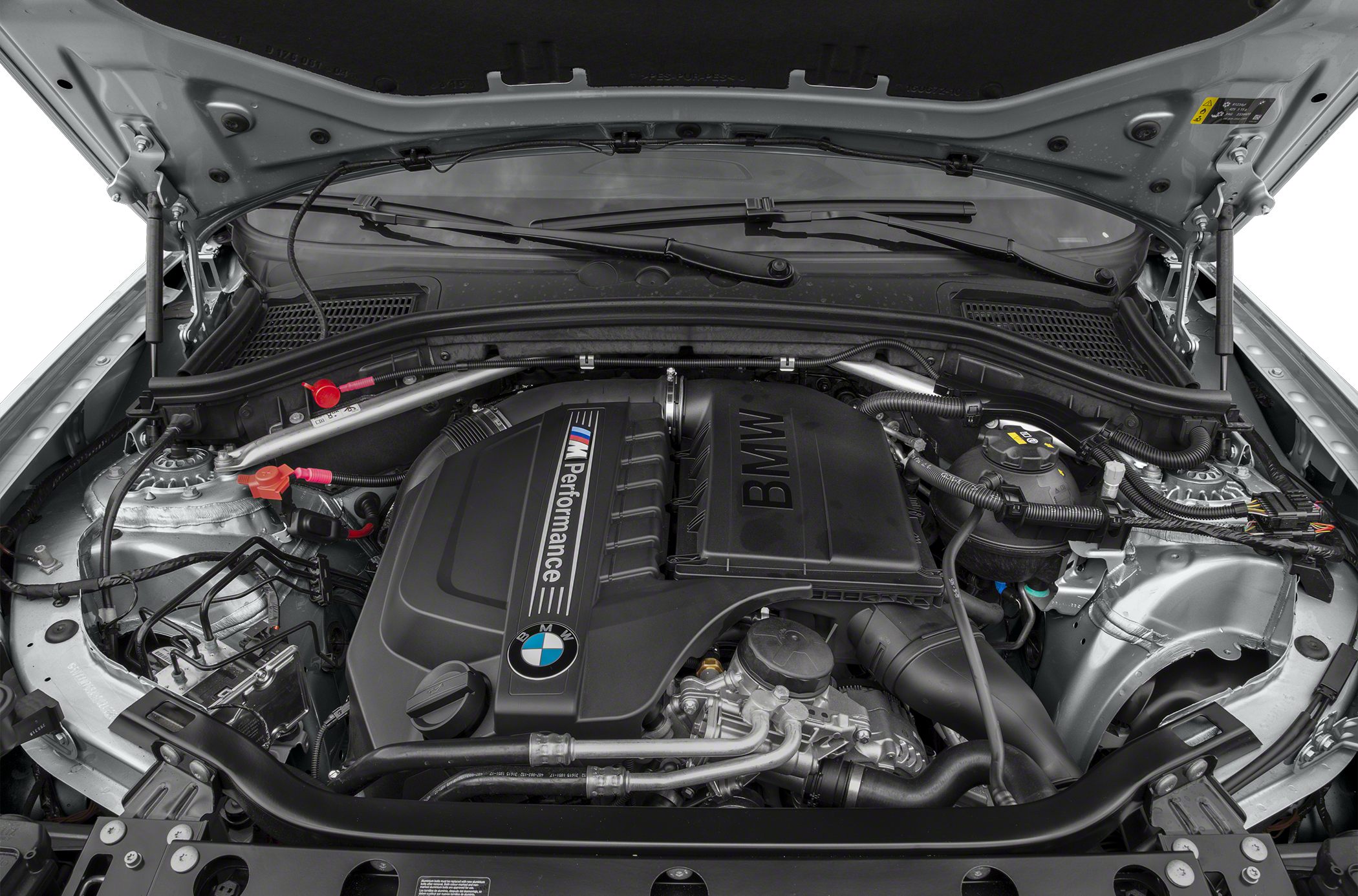 Engine compartment with BMW M Performance engine cover