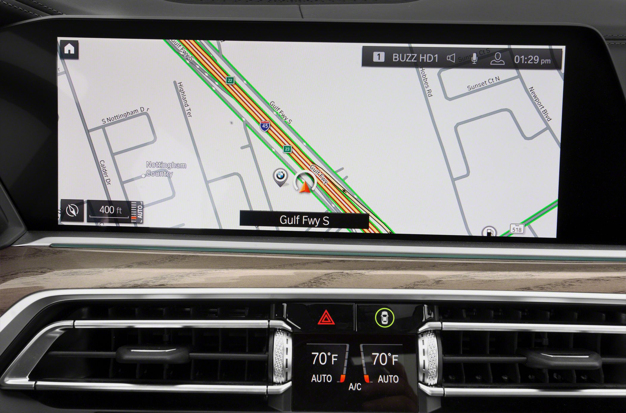 Touchscreen navigation and dual-zone climate control panel