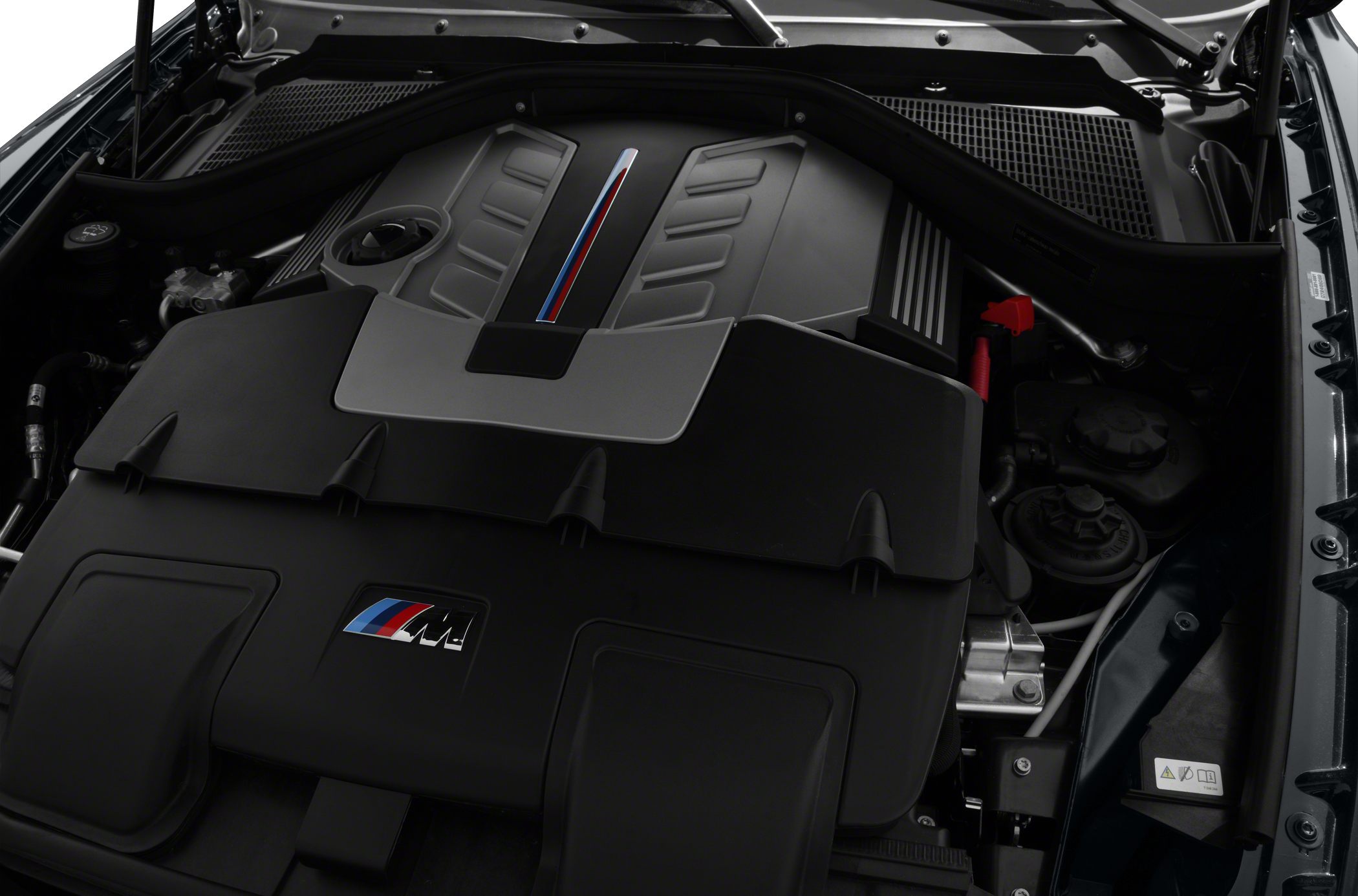 Engine compartment with BMW M performance engine cover and components
