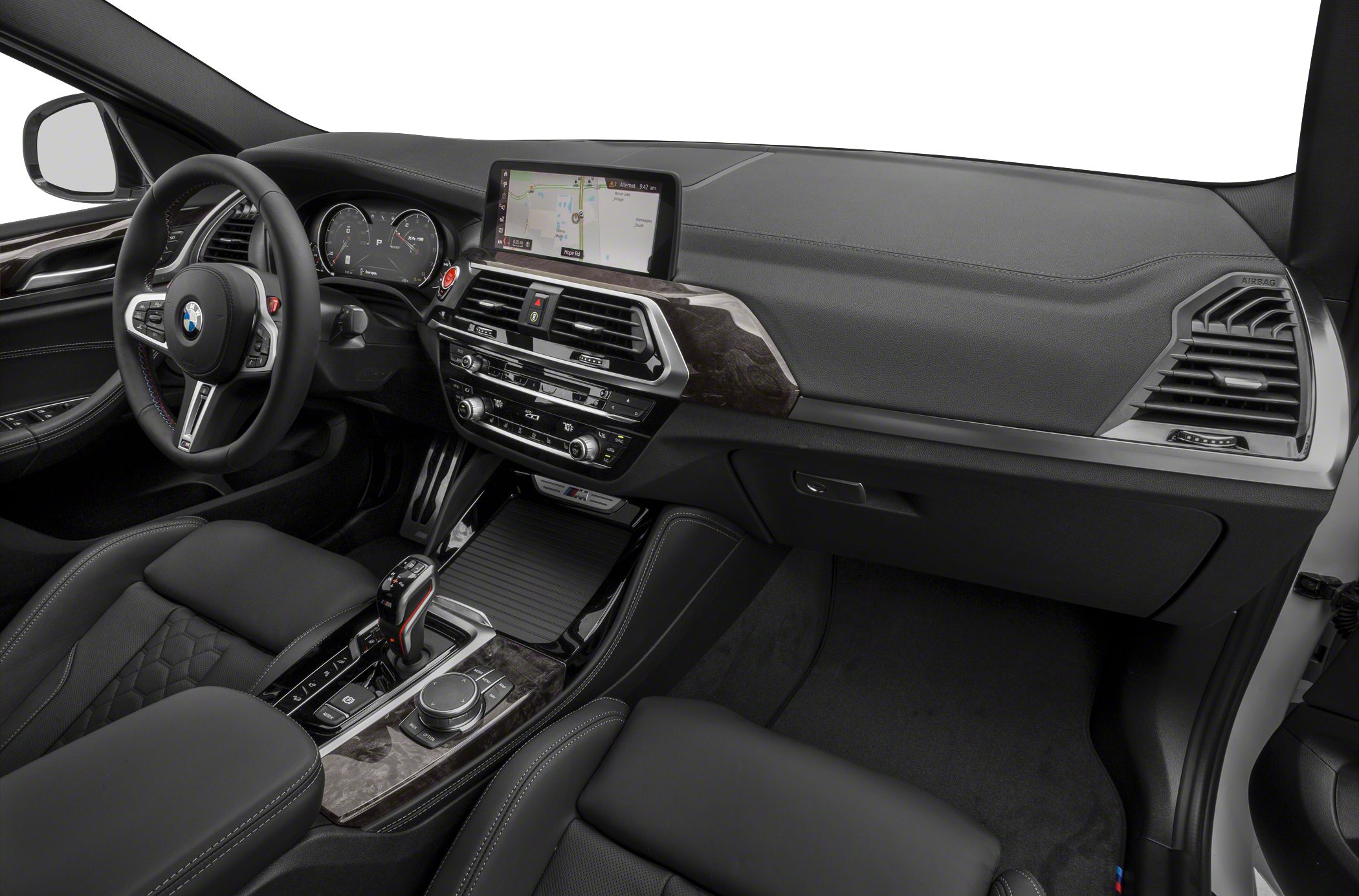Dashboard and steering wheel with digital cluster and navigation display