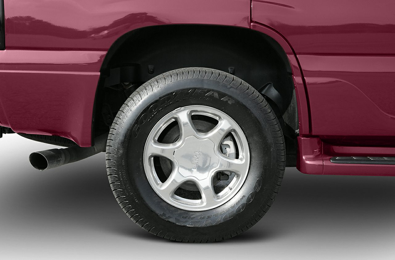 Alloy wheel with Goodyear tire on vehicle side, rear wheel arch visible