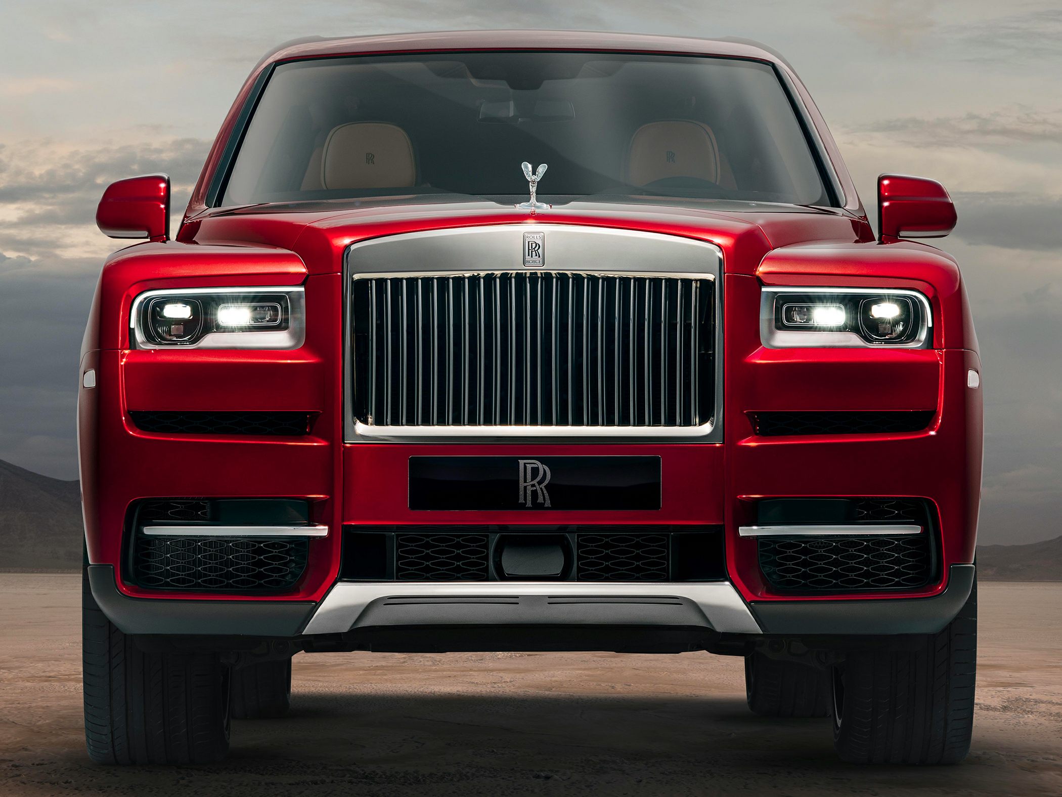 2019 Rolls-Royce Cullinan Front View