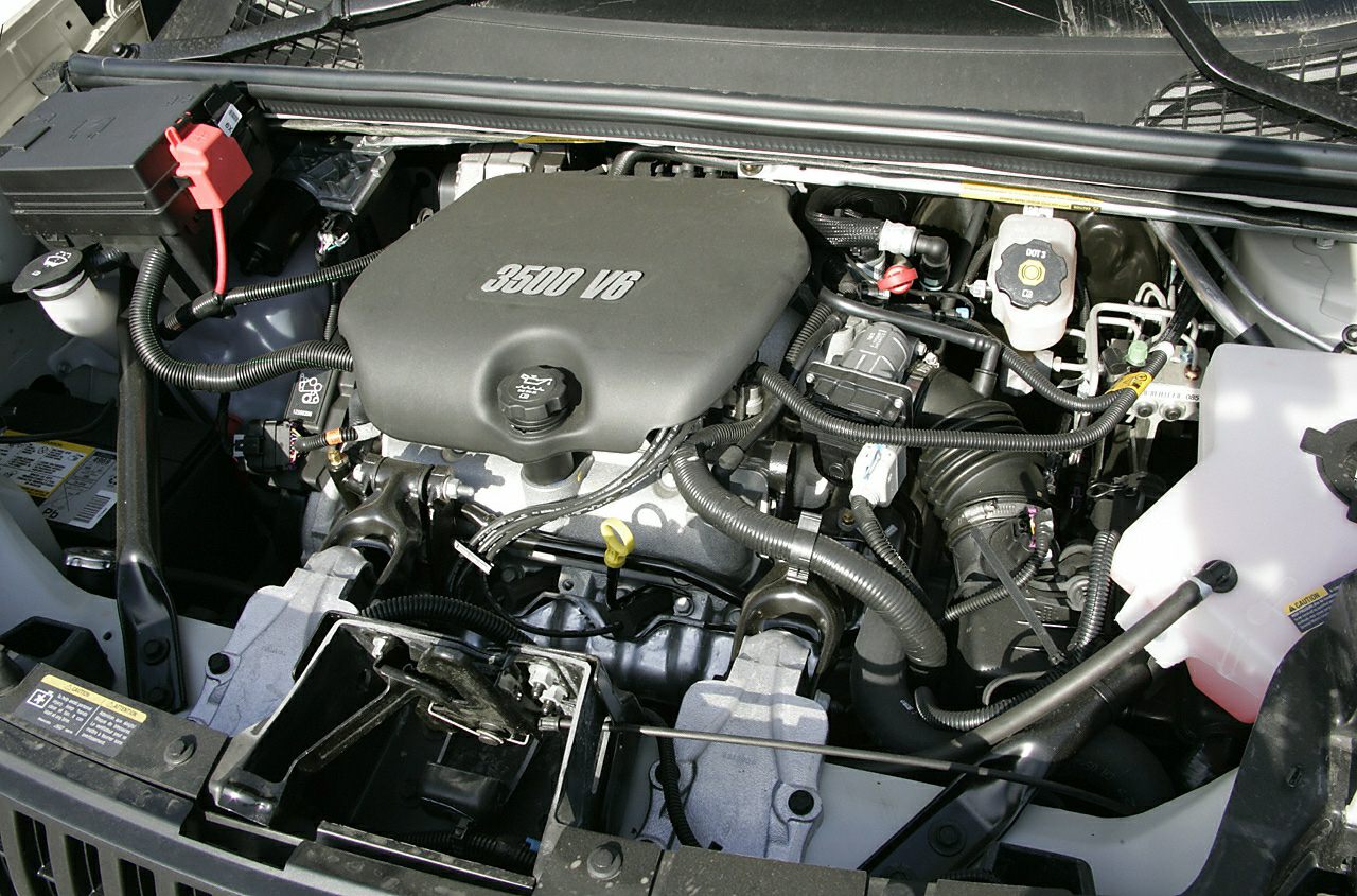3500 V6 engine with engine bay components and wiring
