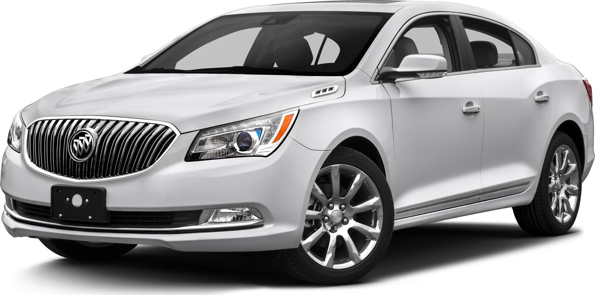Front grille and headlight design with alloy wheels from a three-quarter front angle