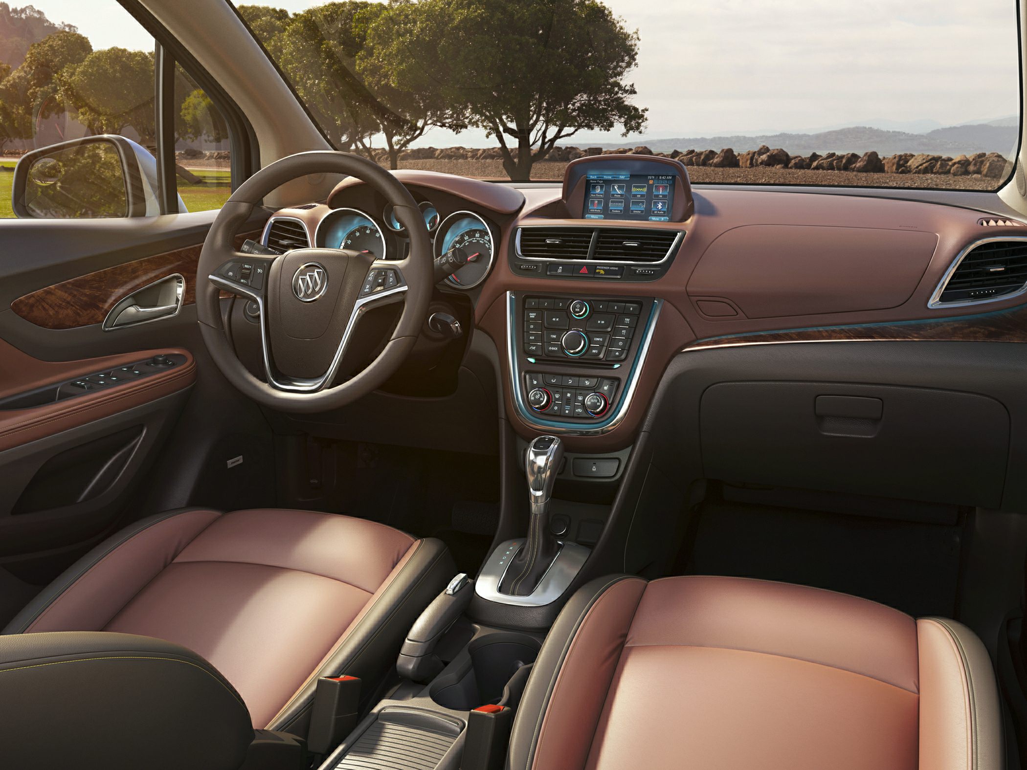 Leather seats with touchscreen dashboard and automatic gear shift