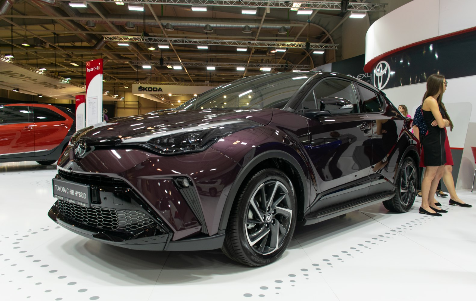 Hybrid crossover with sharp LED headlights and bold front grille