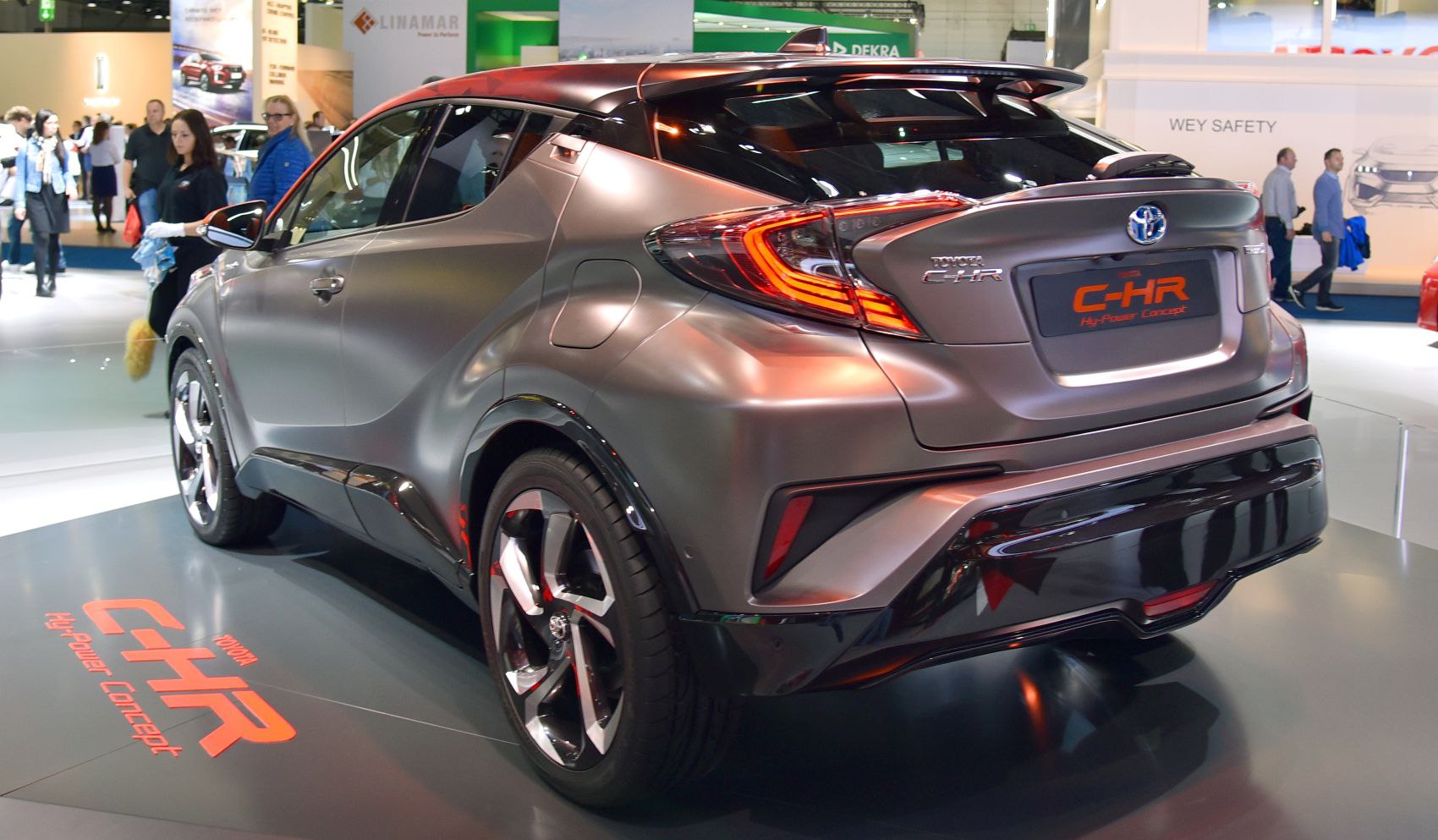 Futuristic rear design with sleek taillights and sporty spoiler