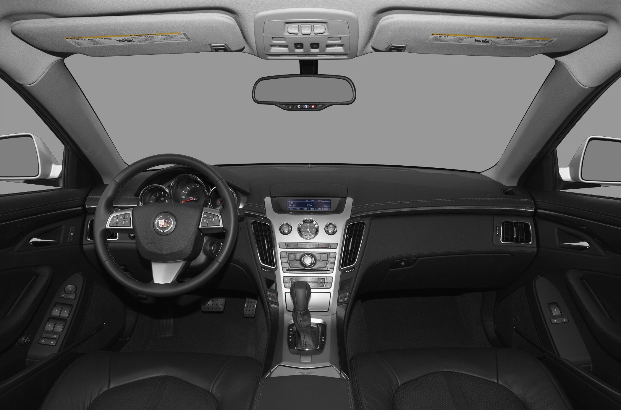Dashboard layout and steering wheel with controls