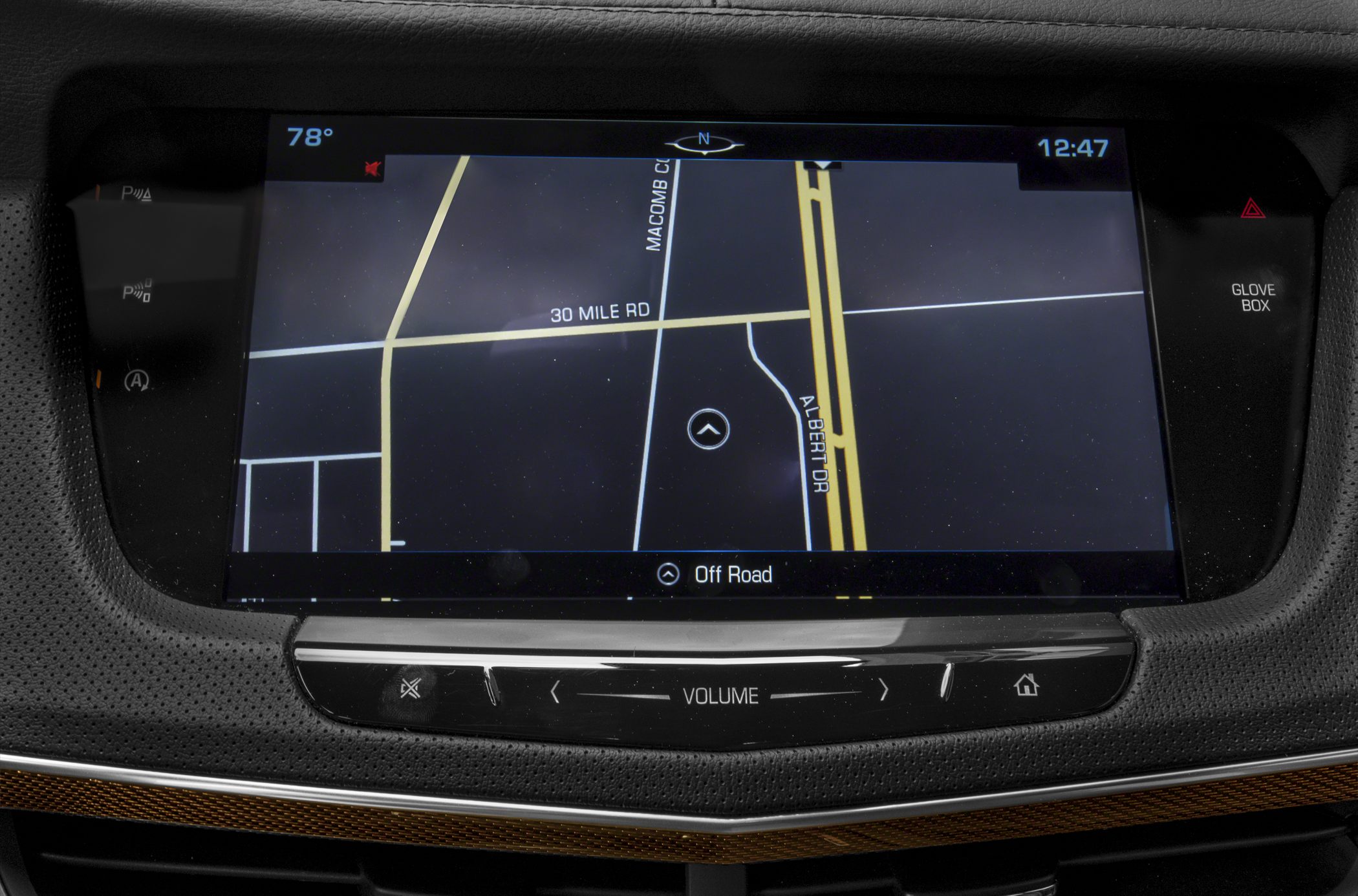 Touchscreen navigation interface with map and volume control
