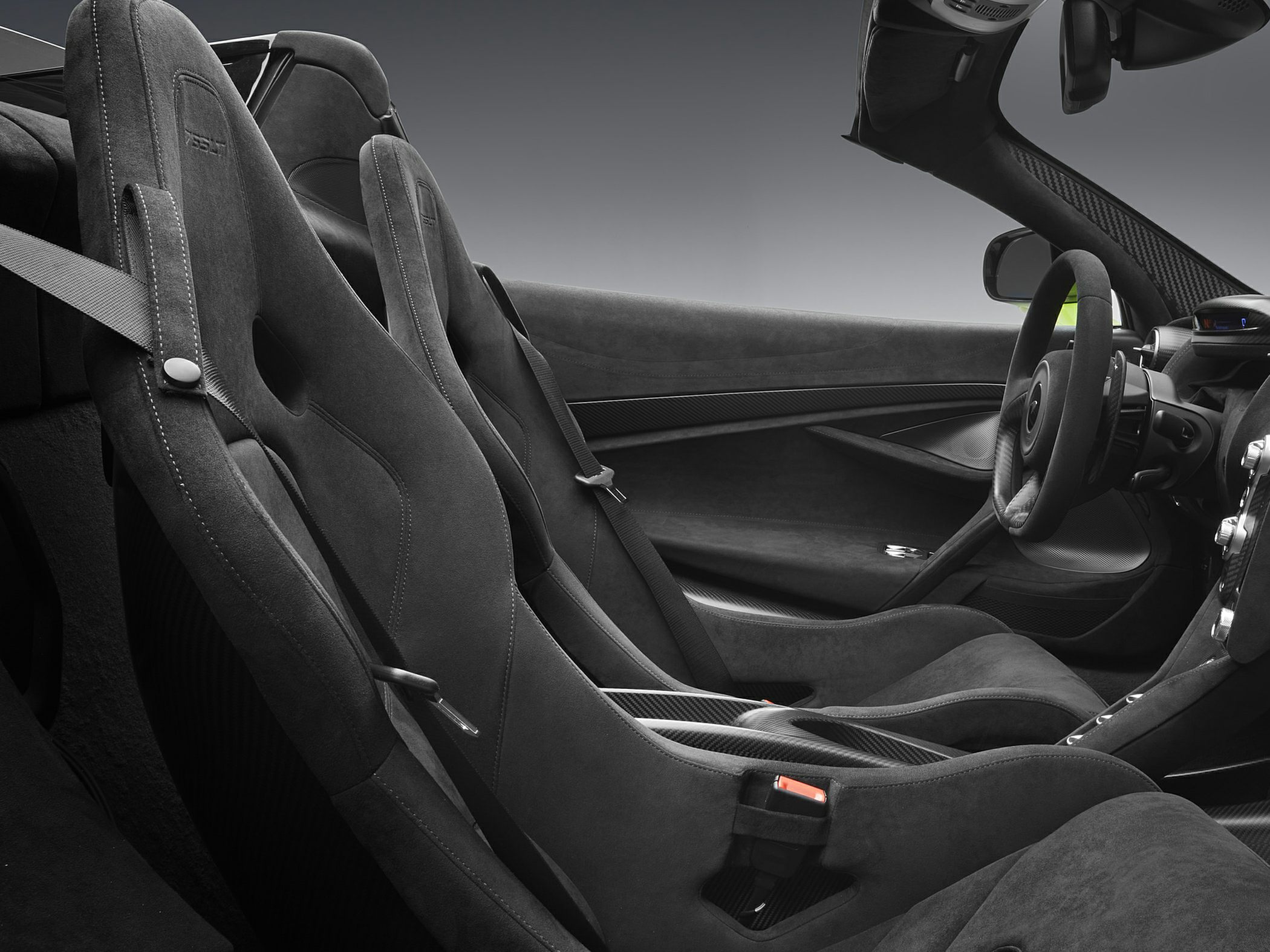Sports seats with Alcantara upholstery and carbon fiber interior trim