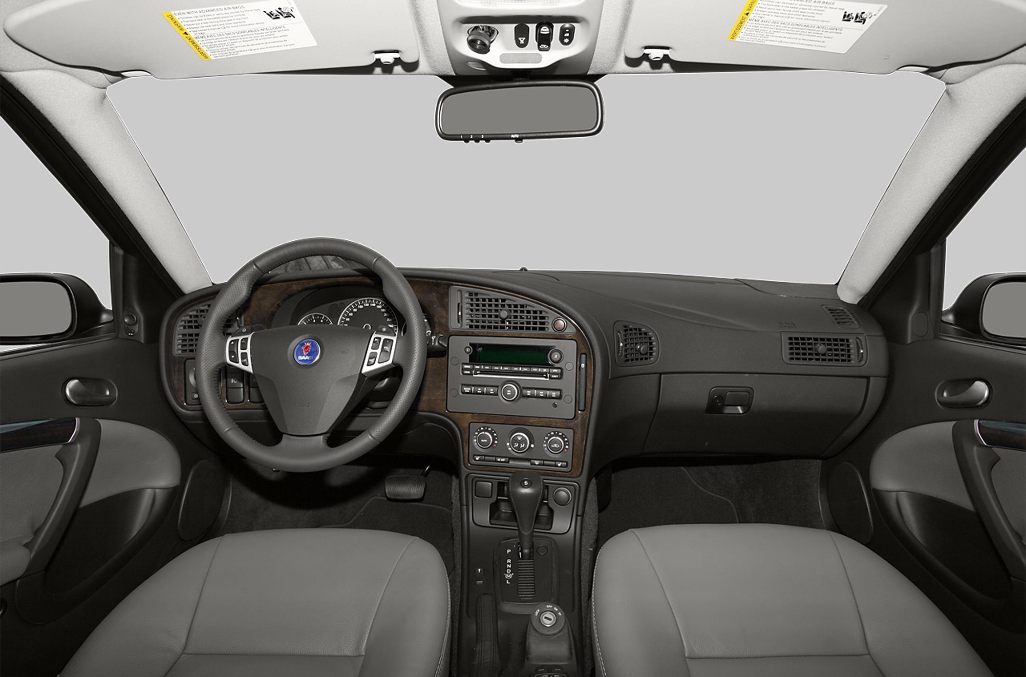 Dashboard and steering wheel with center console and leather seats