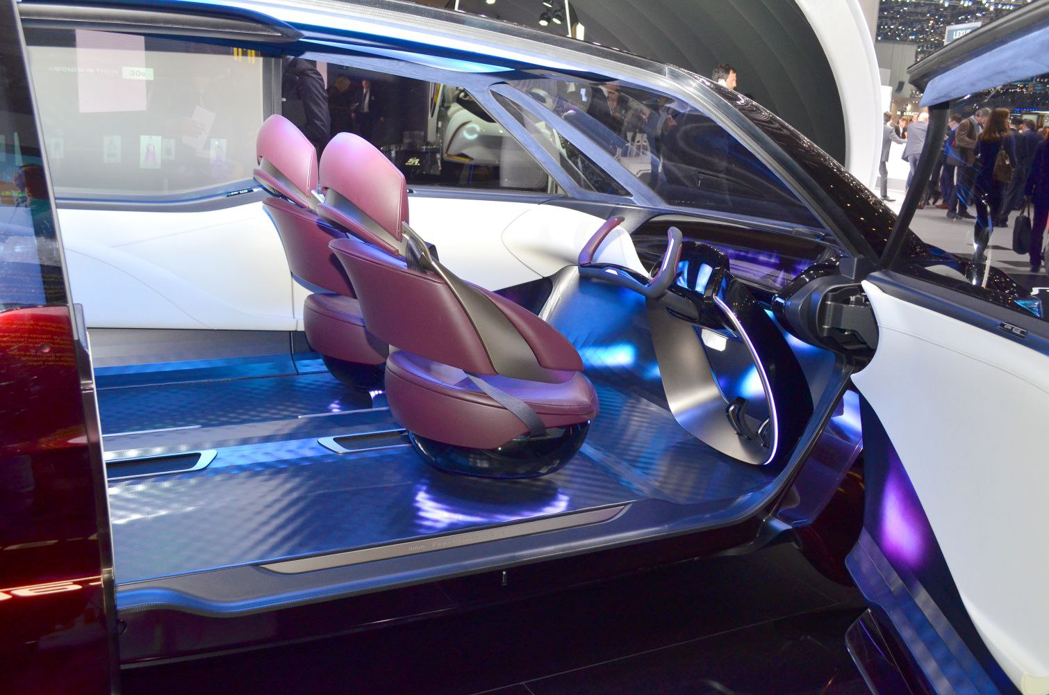 Interior with swivel seats and futuristic dashboard