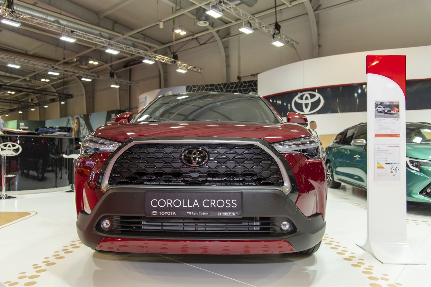 Front view with updated grille and headlights