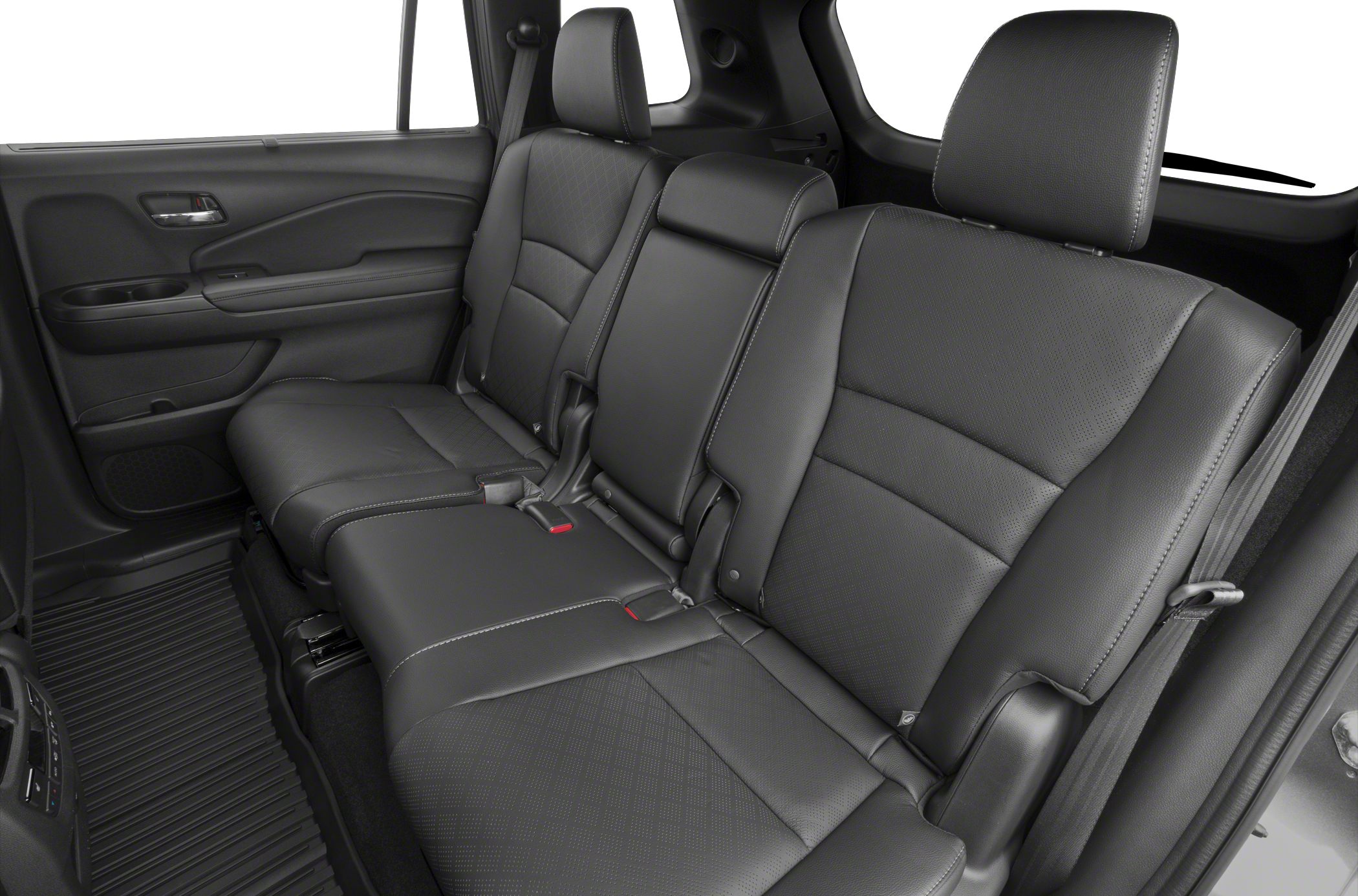 Rear leather seats with headrests and spacious design