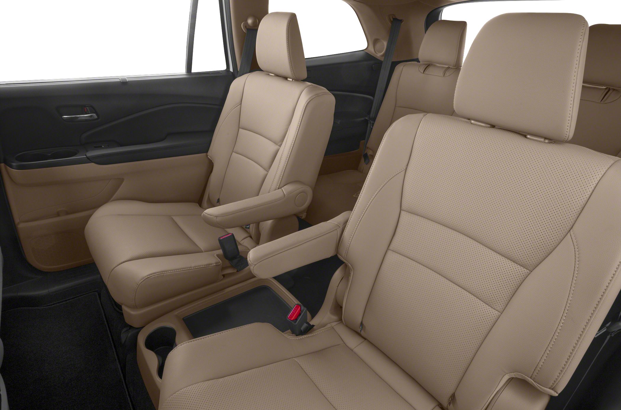 Beige leather rear seats with armrests and cup holders