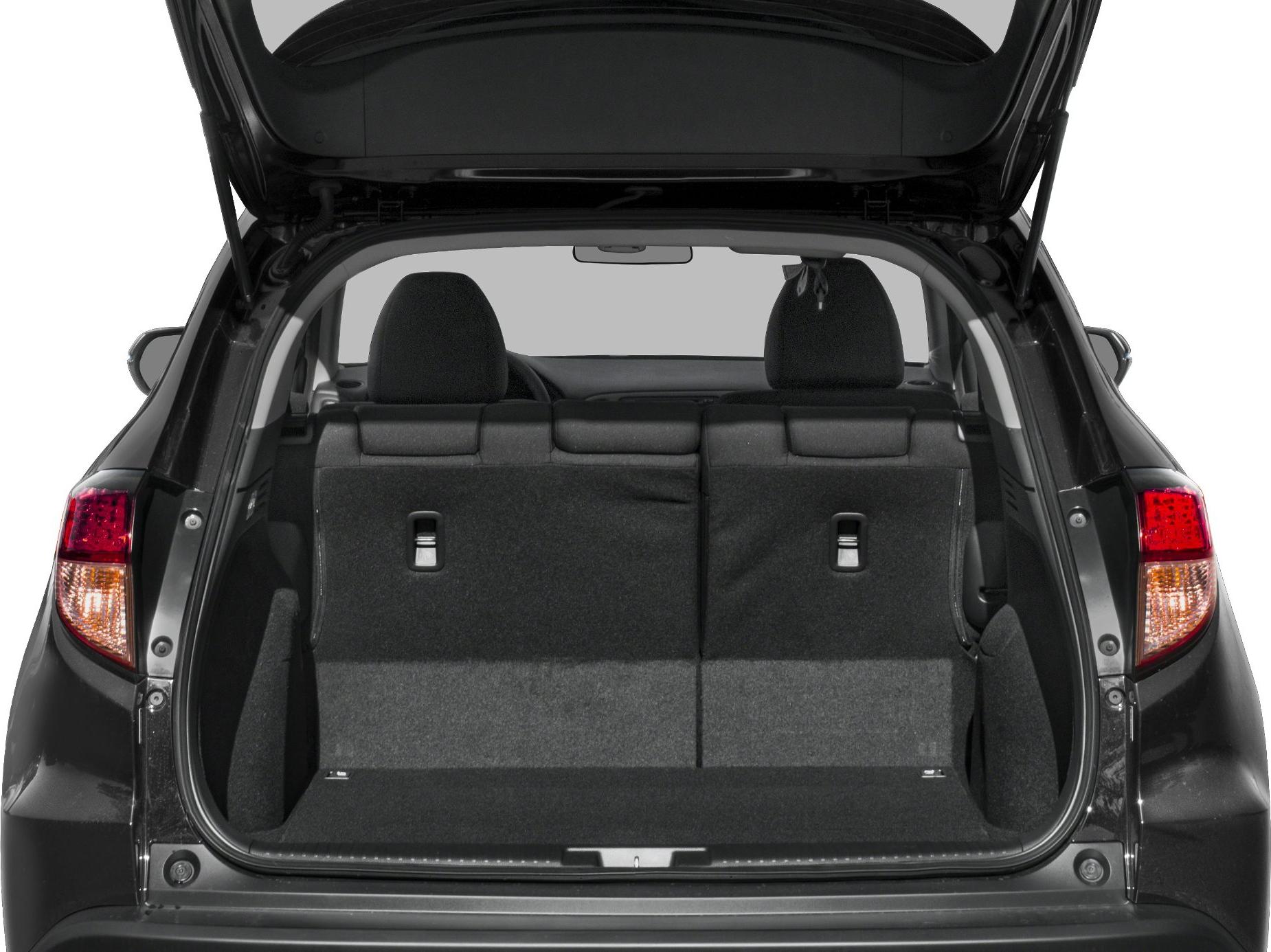 Spacious open rear trunk with foldable rear seats