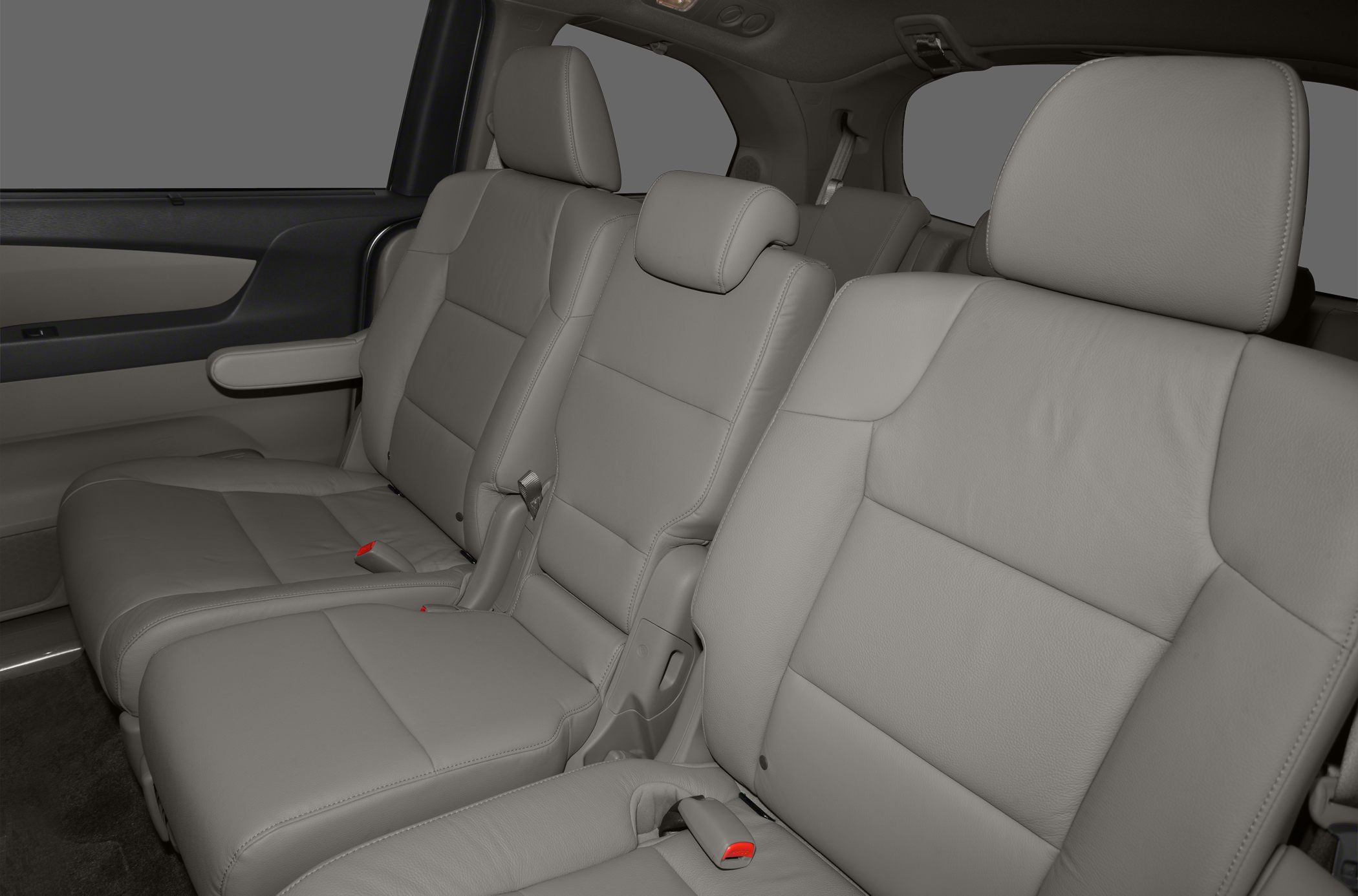Leather rear seats with armrest in vehicle interior