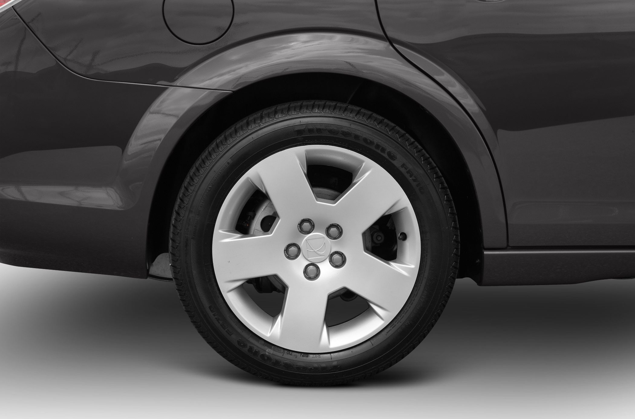 Rear wheel and fuel cap area with alloy rim