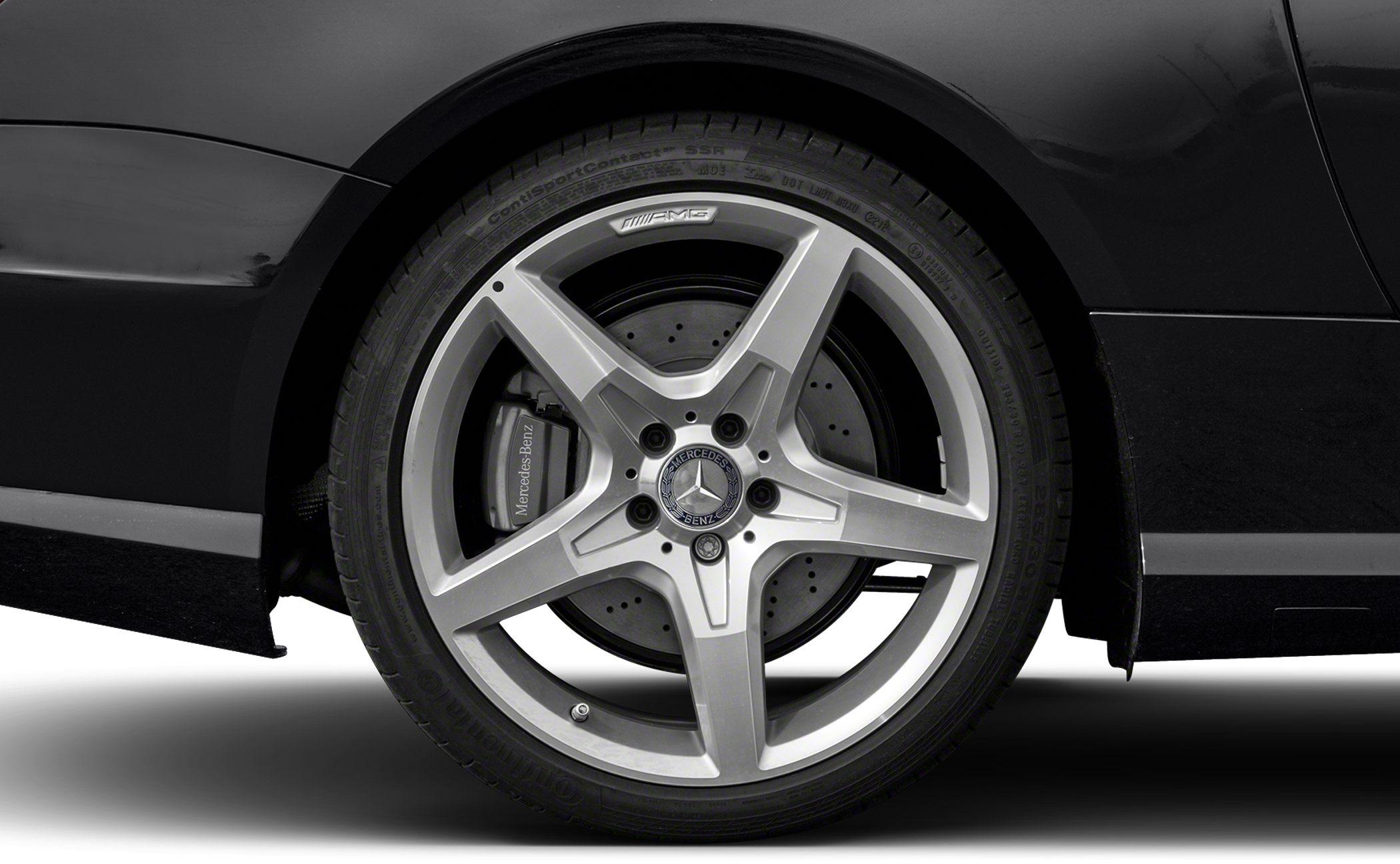 AMG alloy wheel with Mercedes-Benz branded brake caliper