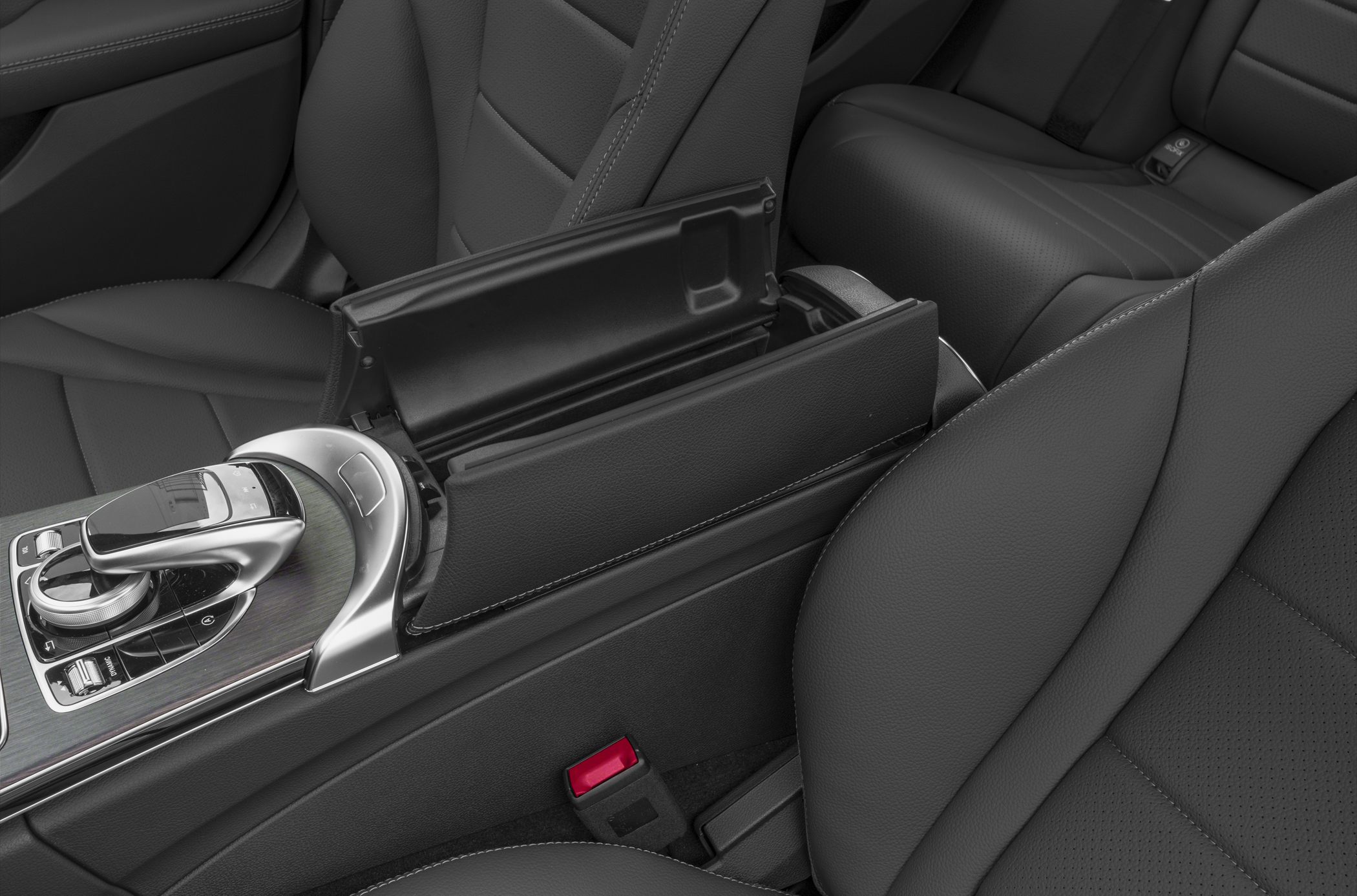 Center console with gear selector and leather seats