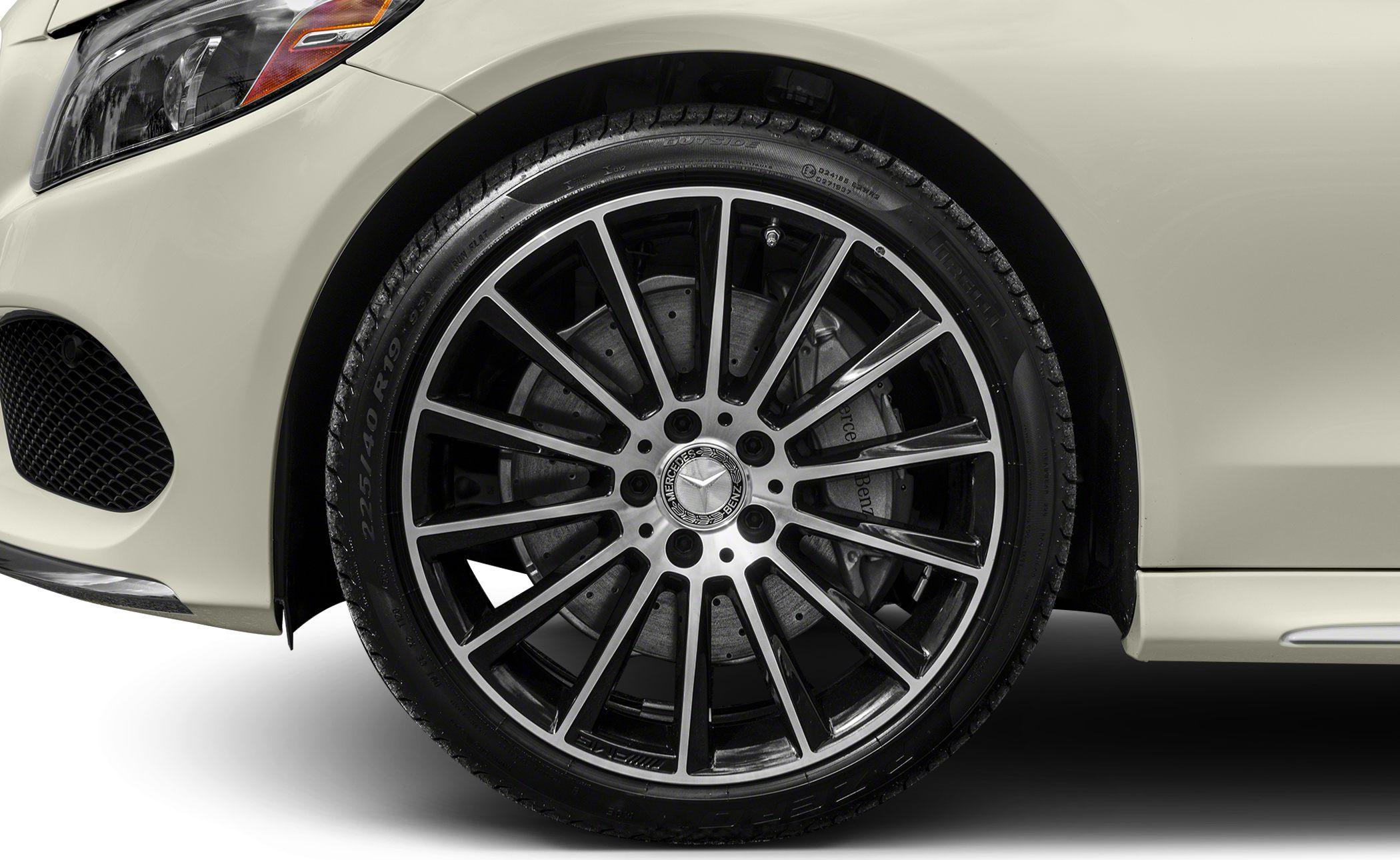 AMG multi-spoke wheel with brake caliper and tire details