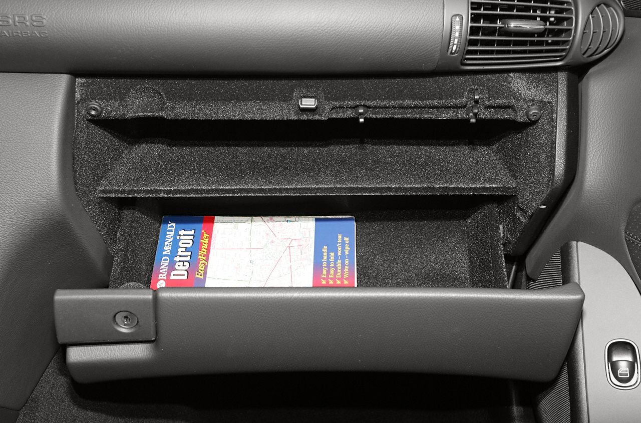 Glove compartment with map in Mercedes-Benz interior