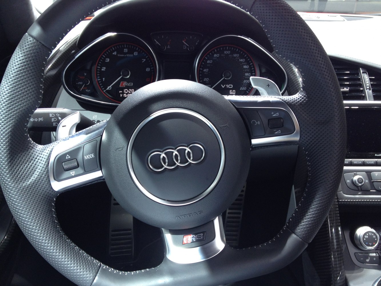 Audi R8 steering wheel with instrument cluster and paddle shifters