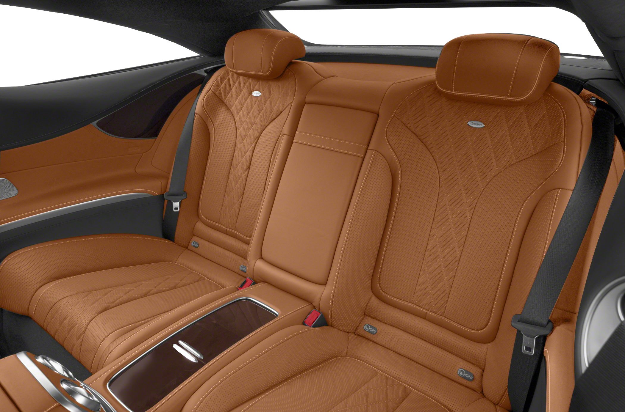 Luxurious rear seats with premium brown leather and diamond stitching