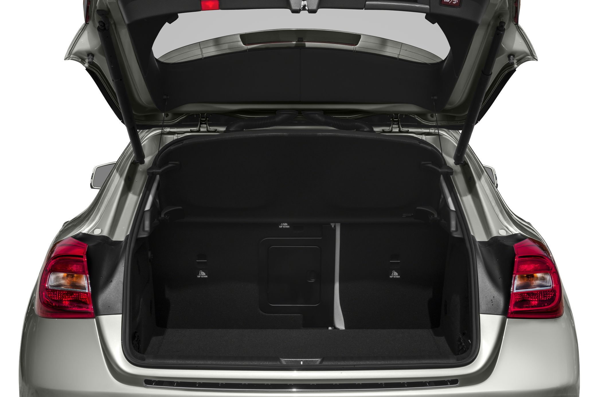 Open cargo space and rear hatch with taillights