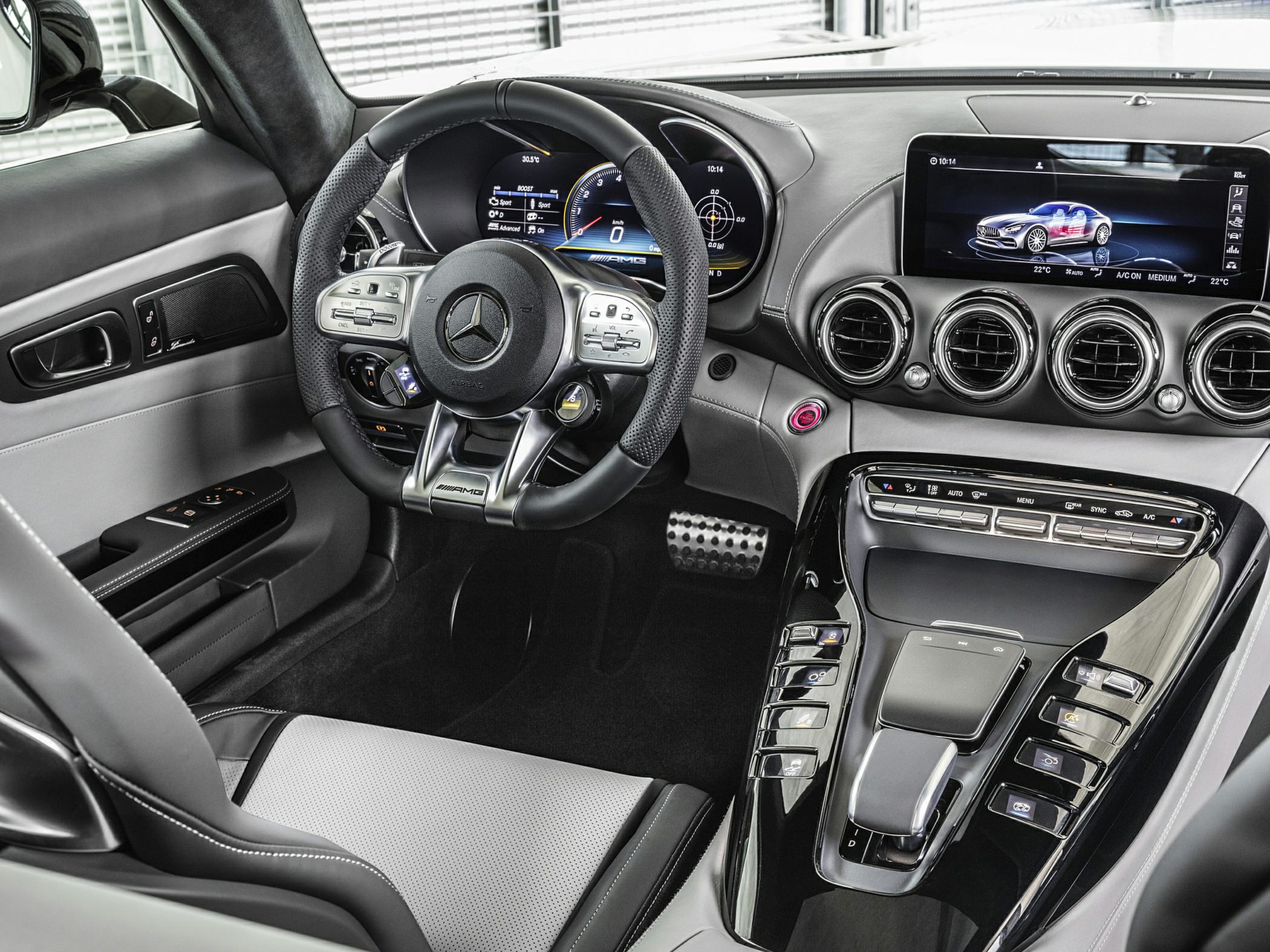 Digital instrument cluster and advanced center console in luxury car interior