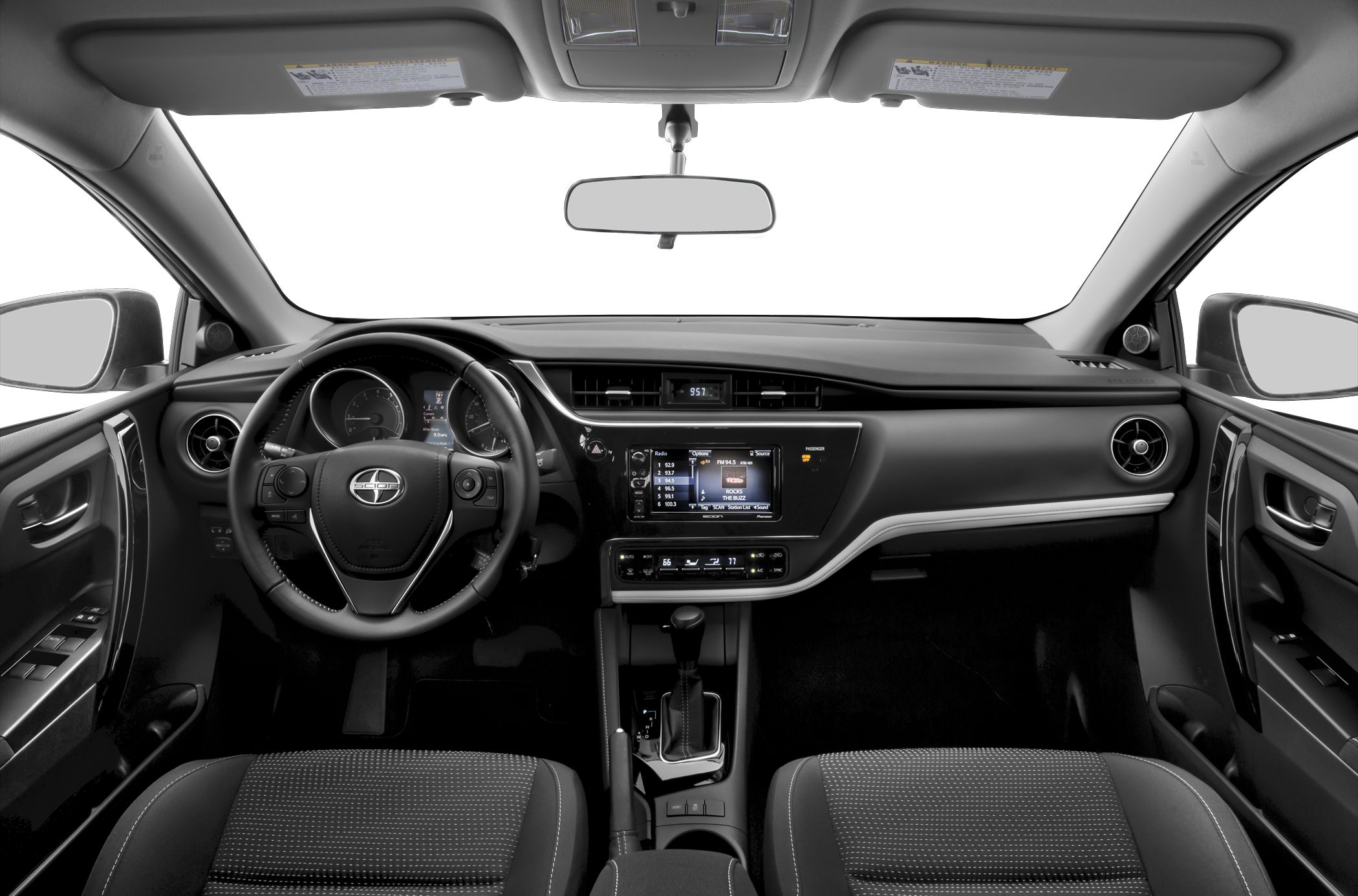 Dashboard, steering wheel, center console interior