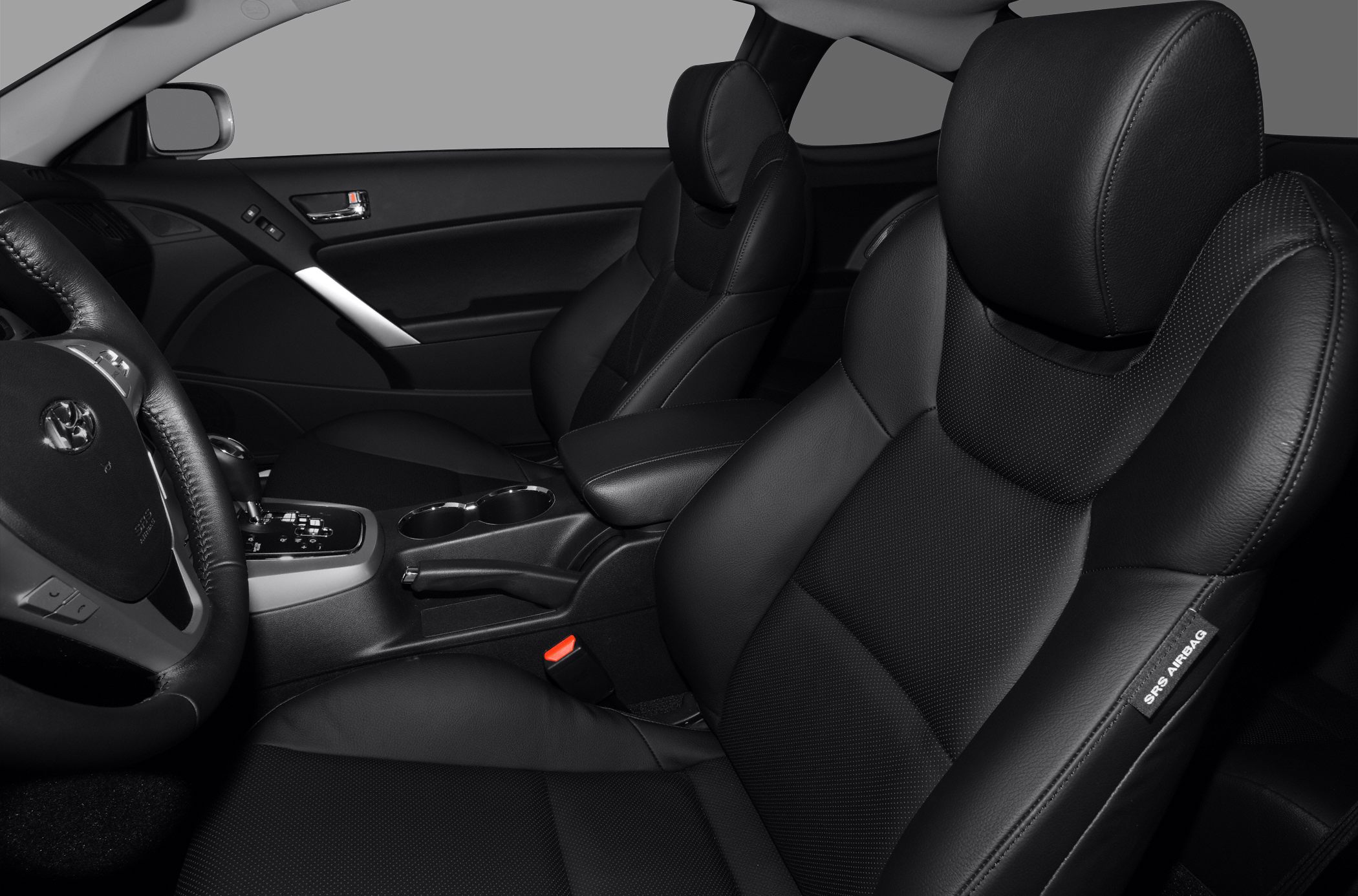 Black leather sport seats with ergonomic design and SRS airbag