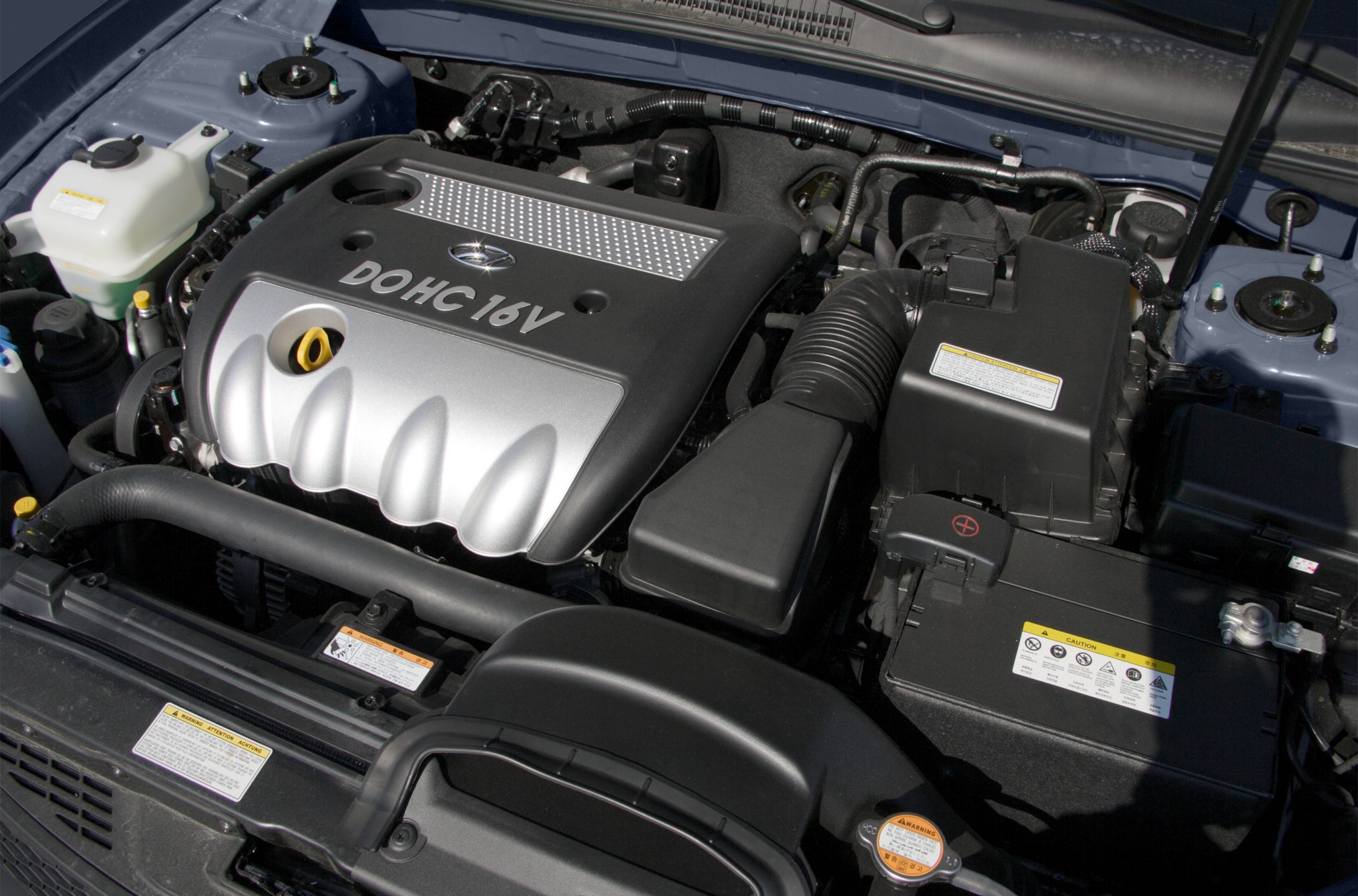DOHC 16V engine bay with detailed engine components