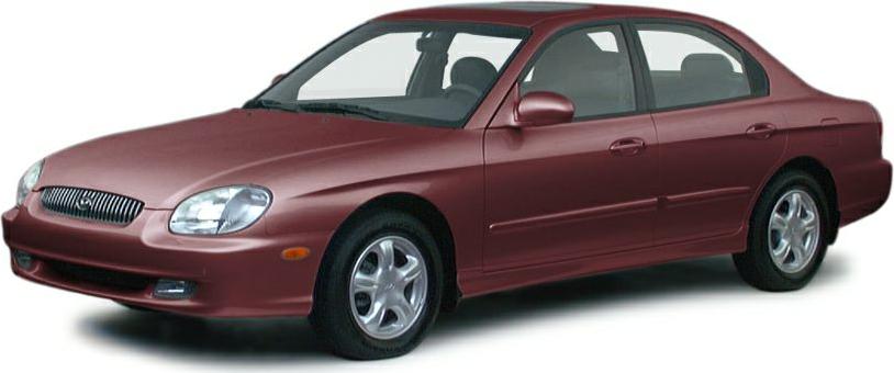 3/4 front-left view, Ruby Red