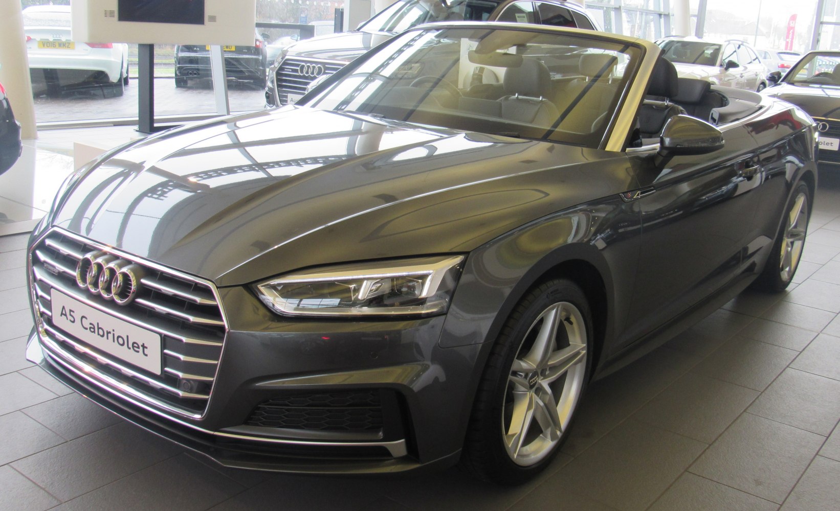 Convertible front grille and headlight closeup