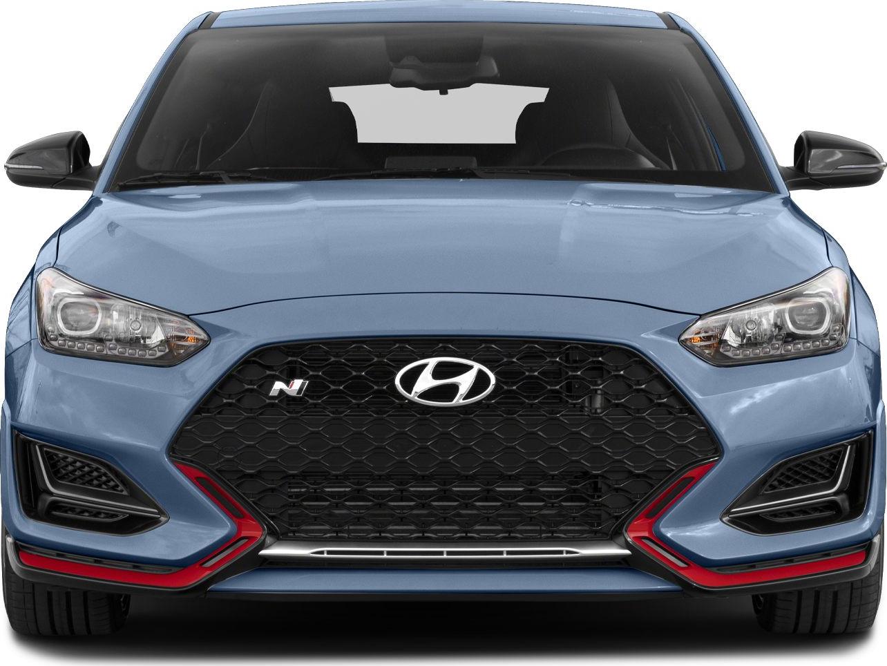 Front grille and LED headlights with sporty red accents