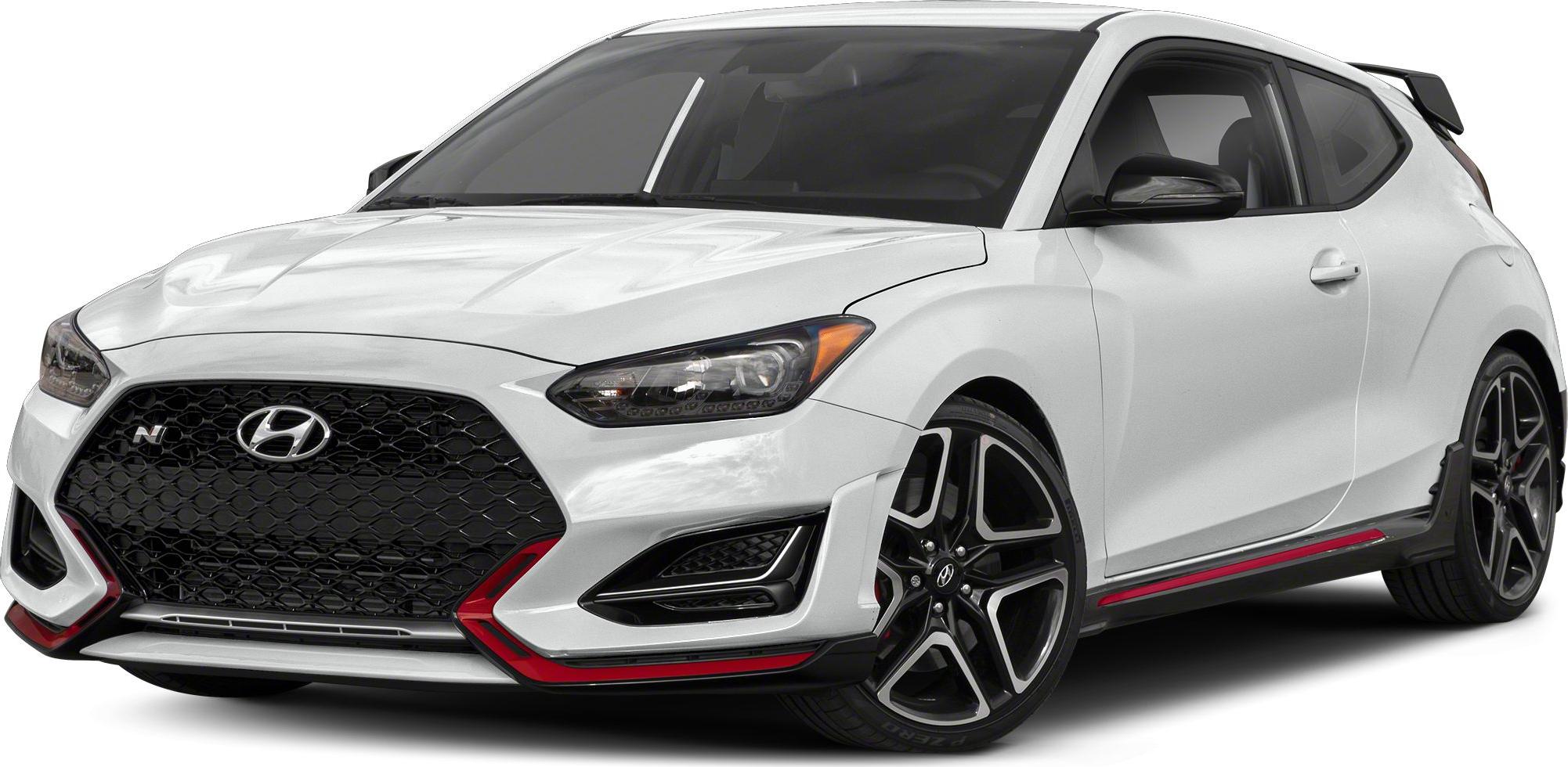 3/4 front-left view, Lunar White