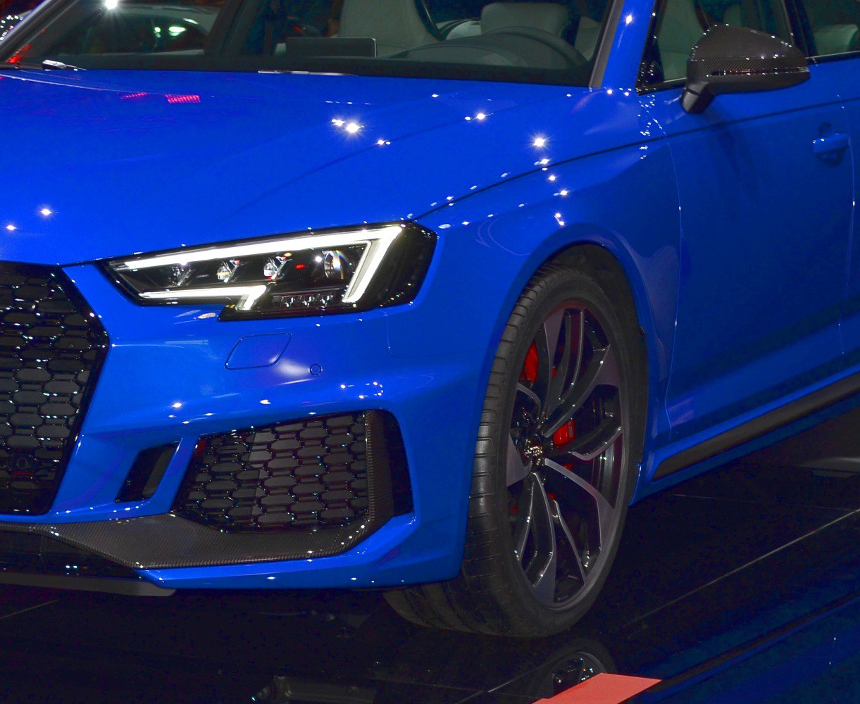 LED headlight and sporty alloy wheel with red brake caliper