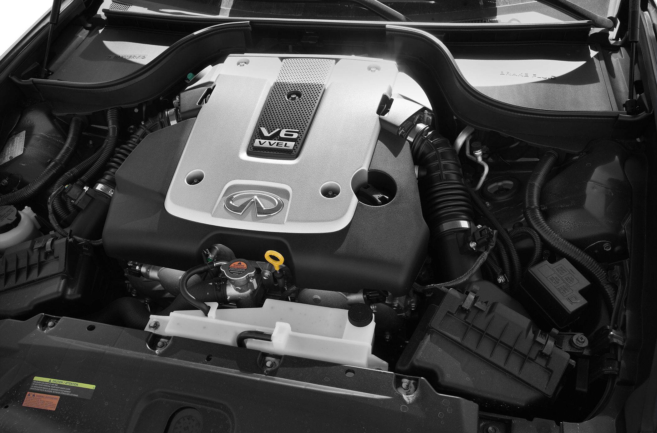 V6 engine with VVEL technology under hood